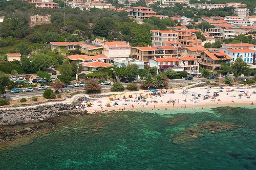 Kh&aacute;m ph&aacute; b&atilde;i biển V&agrave;ng ở T&acirc;y Ban Nha